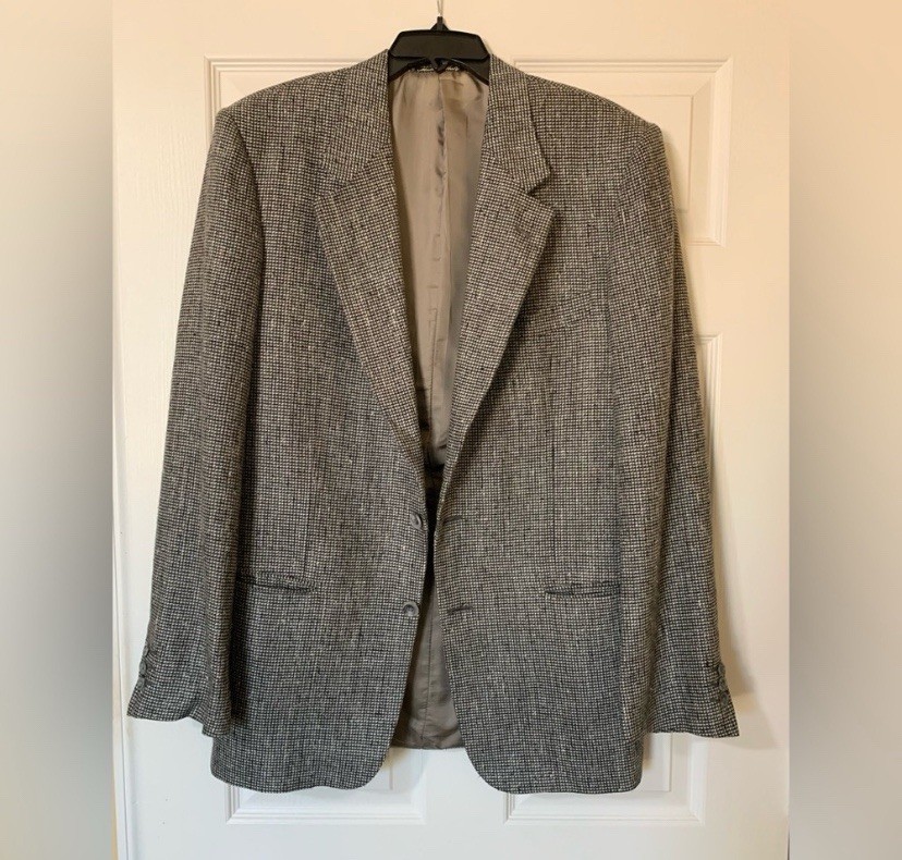 Vintage Men’s Valentino UOMO Virgin Wool & Cashmere Plaid Tweed Blazer Jacket