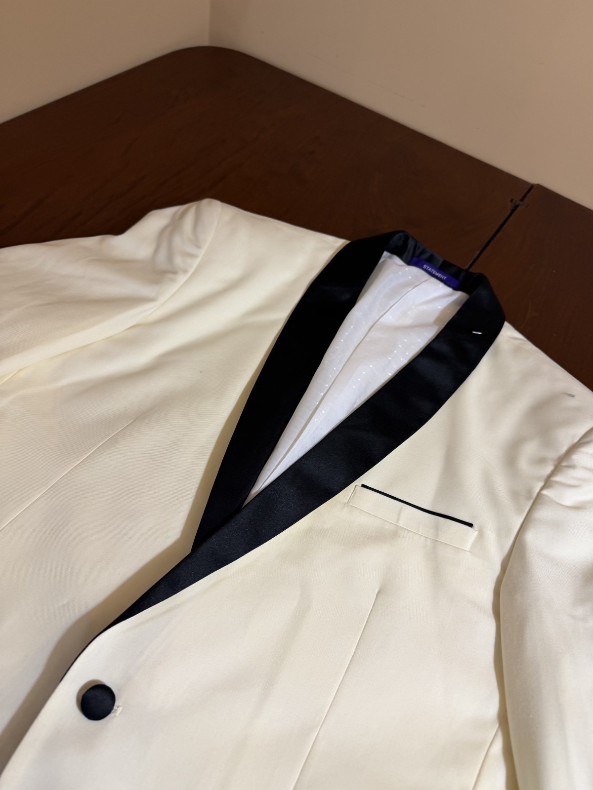 NEW STATEMENT Ivory Tuxedo Dinner Jacket Sport Coat Suit Blazer 42S 150s Wool