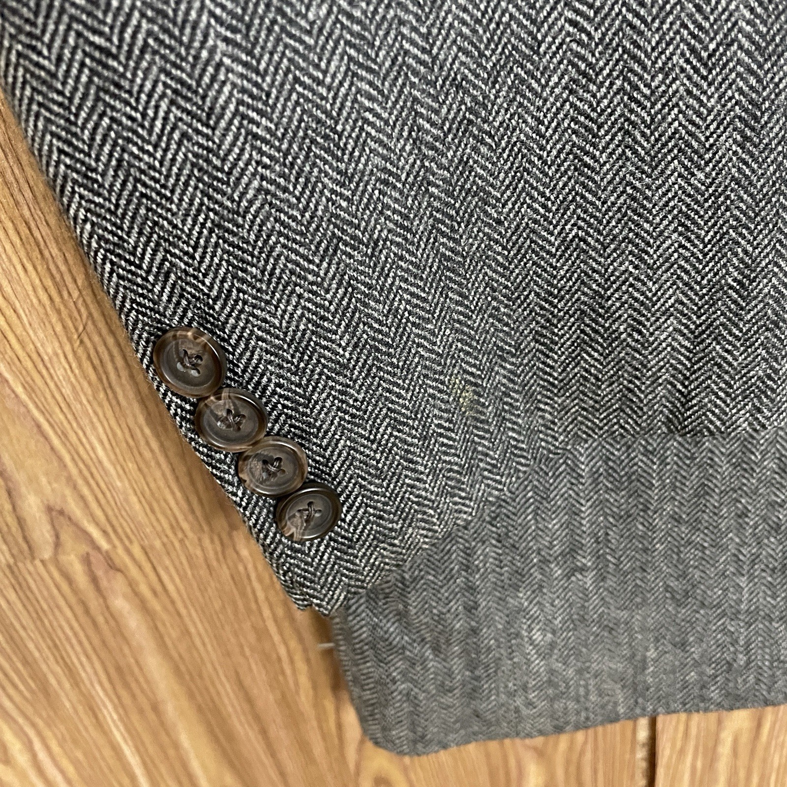 Lauren Ralph Lauren Sport Coat Mens 42L Gray Herringbone Tweed Wool Two Buttons