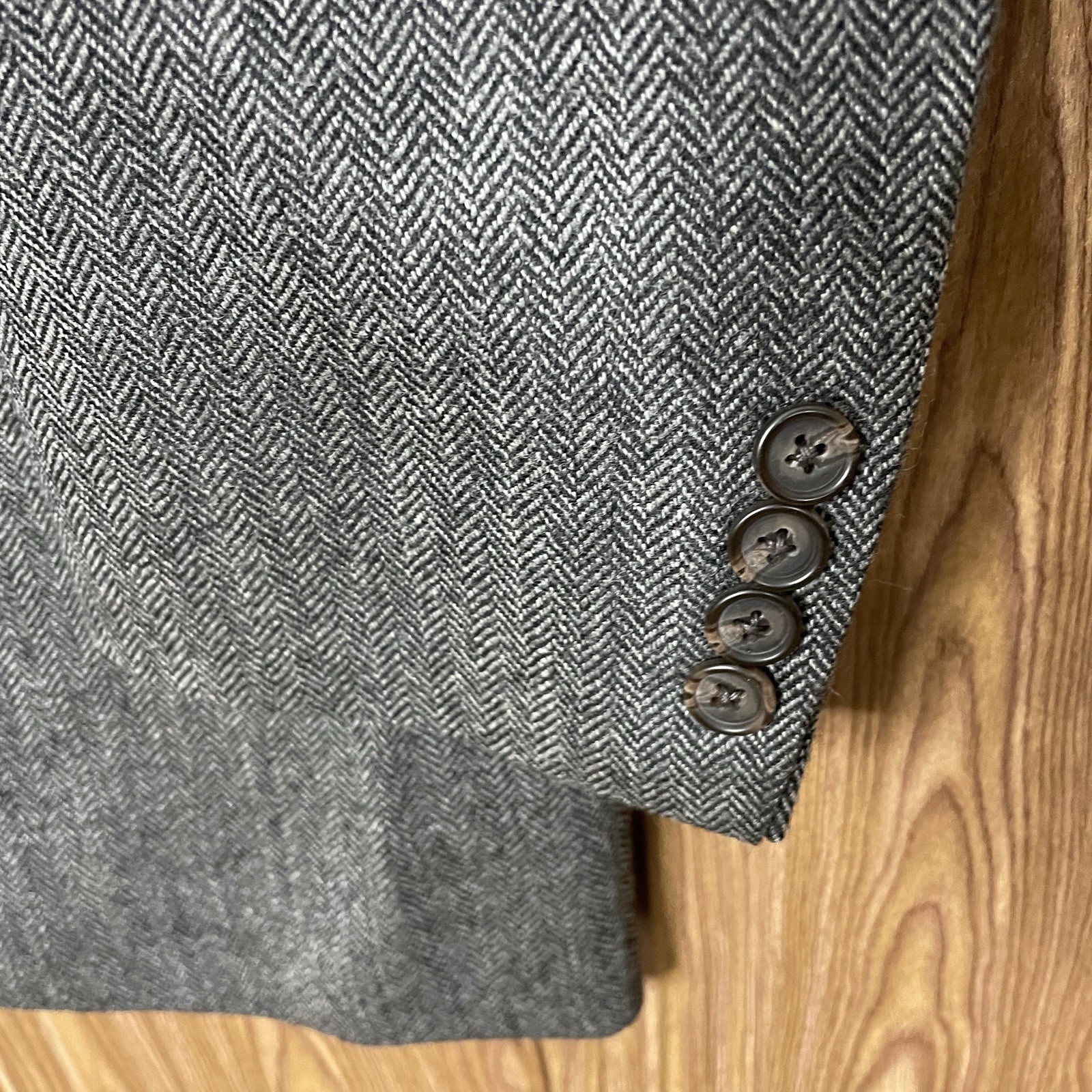Lauren Ralph Lauren Sport Coat Mens 42L Gray Herringbone Tweed Wool Two Buttons