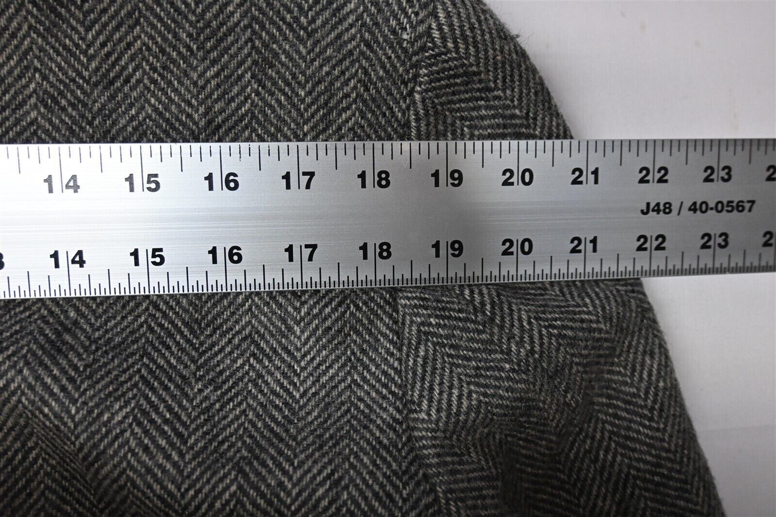 Vtg Haggar 44R Gray Herringbone Tweed Wool Mens Blazer Sport Coat Jacket