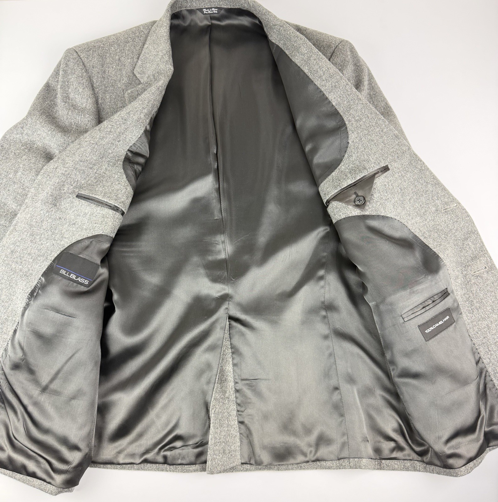 Bill Blass Men’s 44R 100% Camel Hair Blazer Sport Coat Light Gray B1002