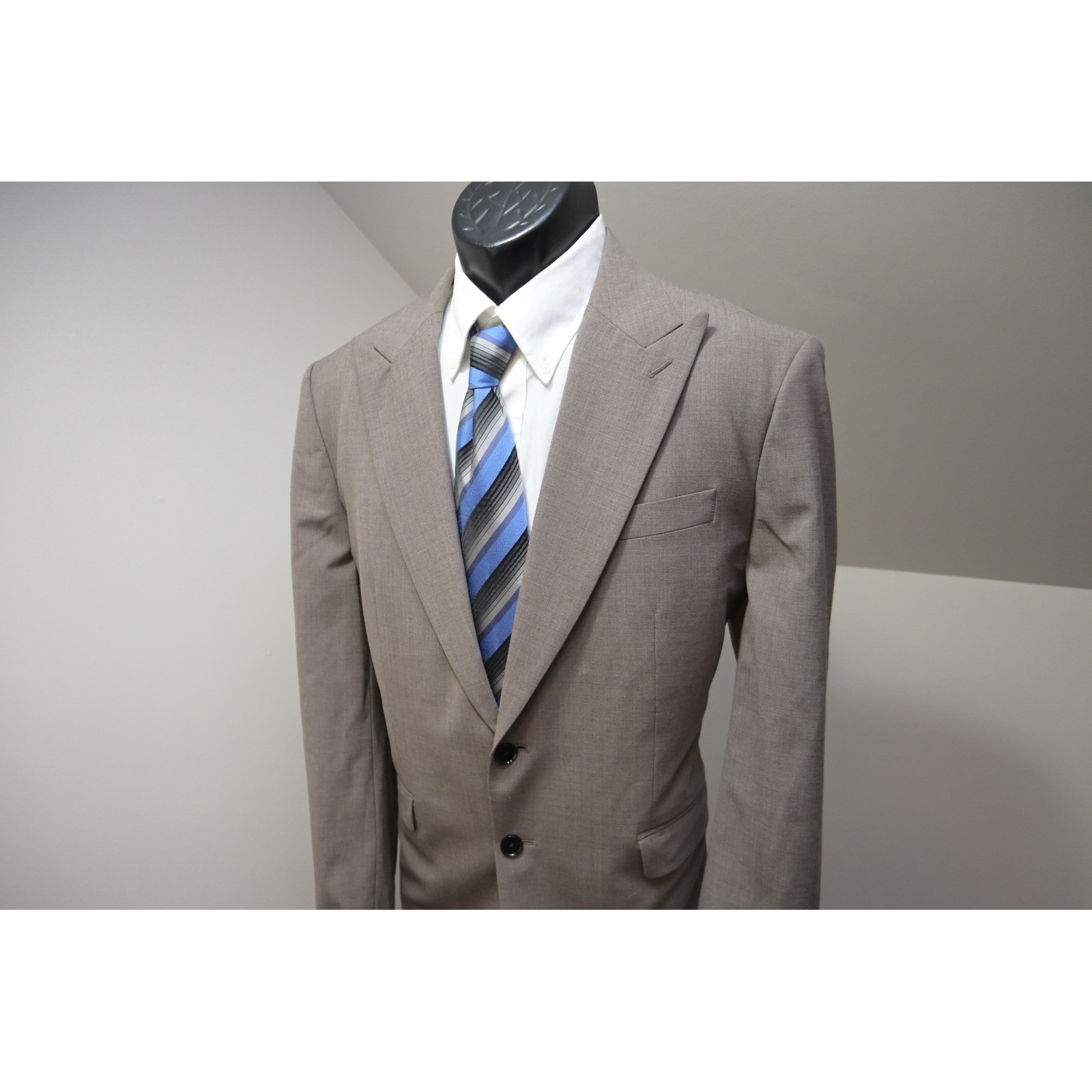Express 2-Piece Suit Mens Size 42S 34×30 Extra Slim Taupe Wool Blend Excellent