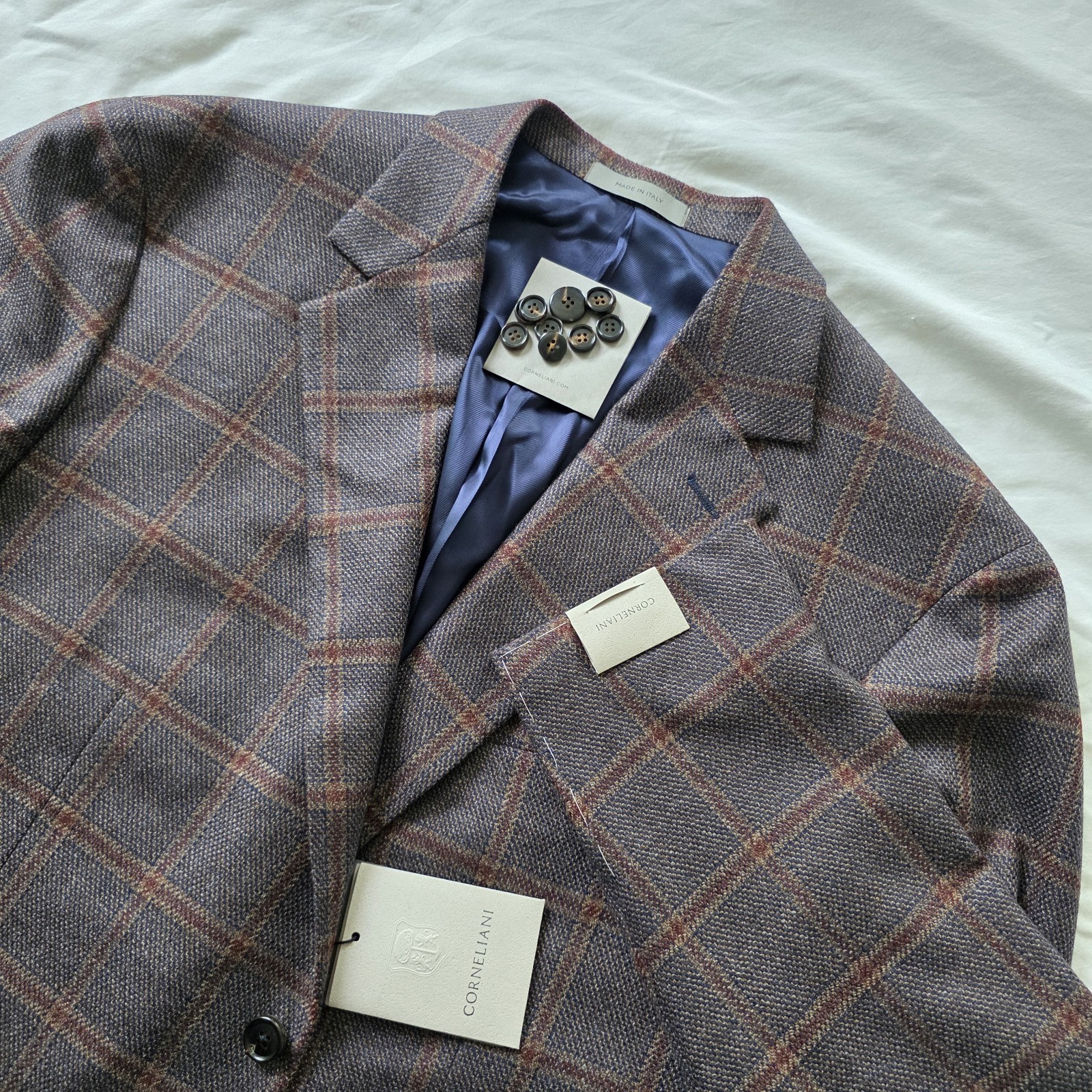 Corneliani NWT Brown Blue Red Check Wool and Silk Prospect Sport Coat Jacket 48R