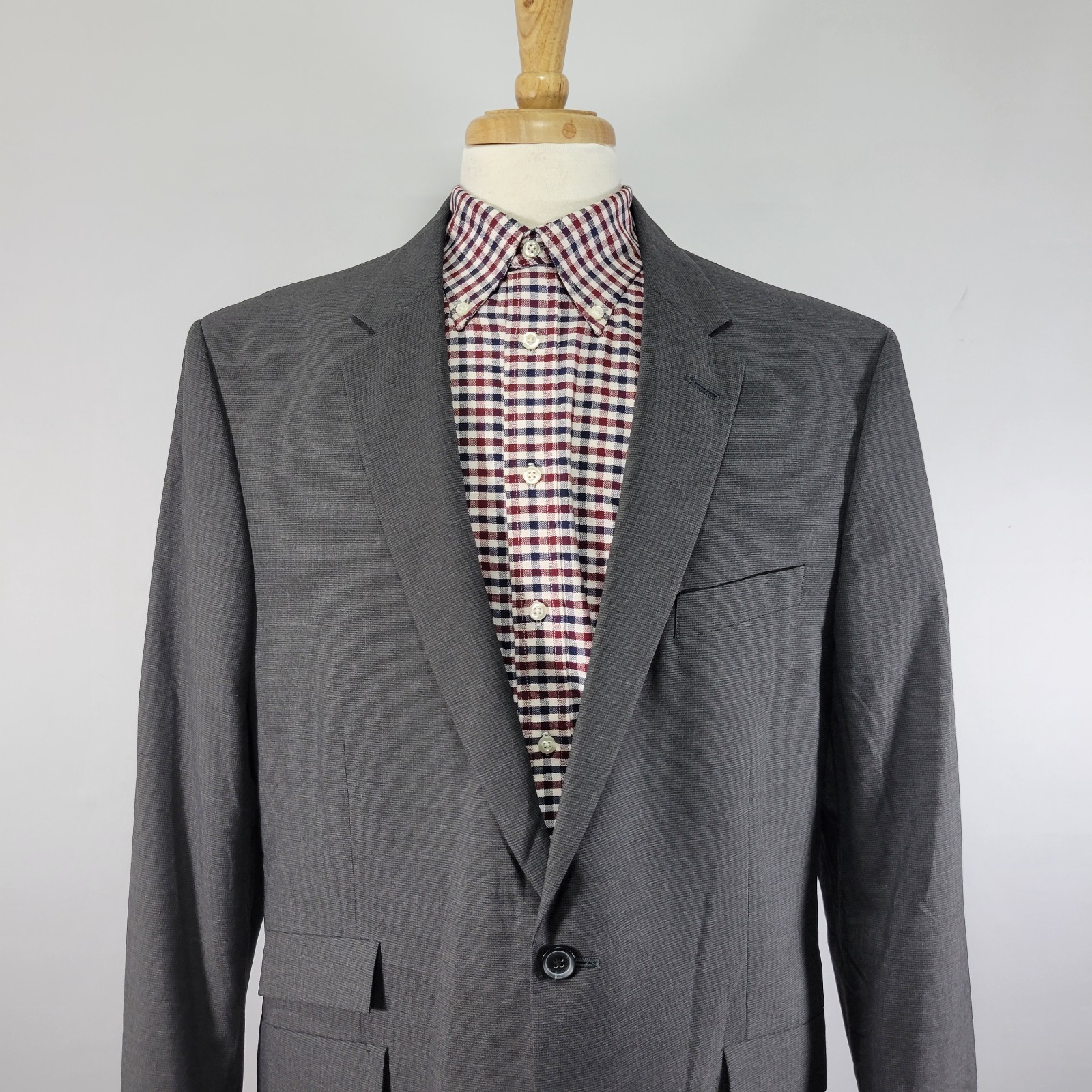 Haggar Men’s Sport Coat Blazer Two Button Gray Polyester Viscose 46L