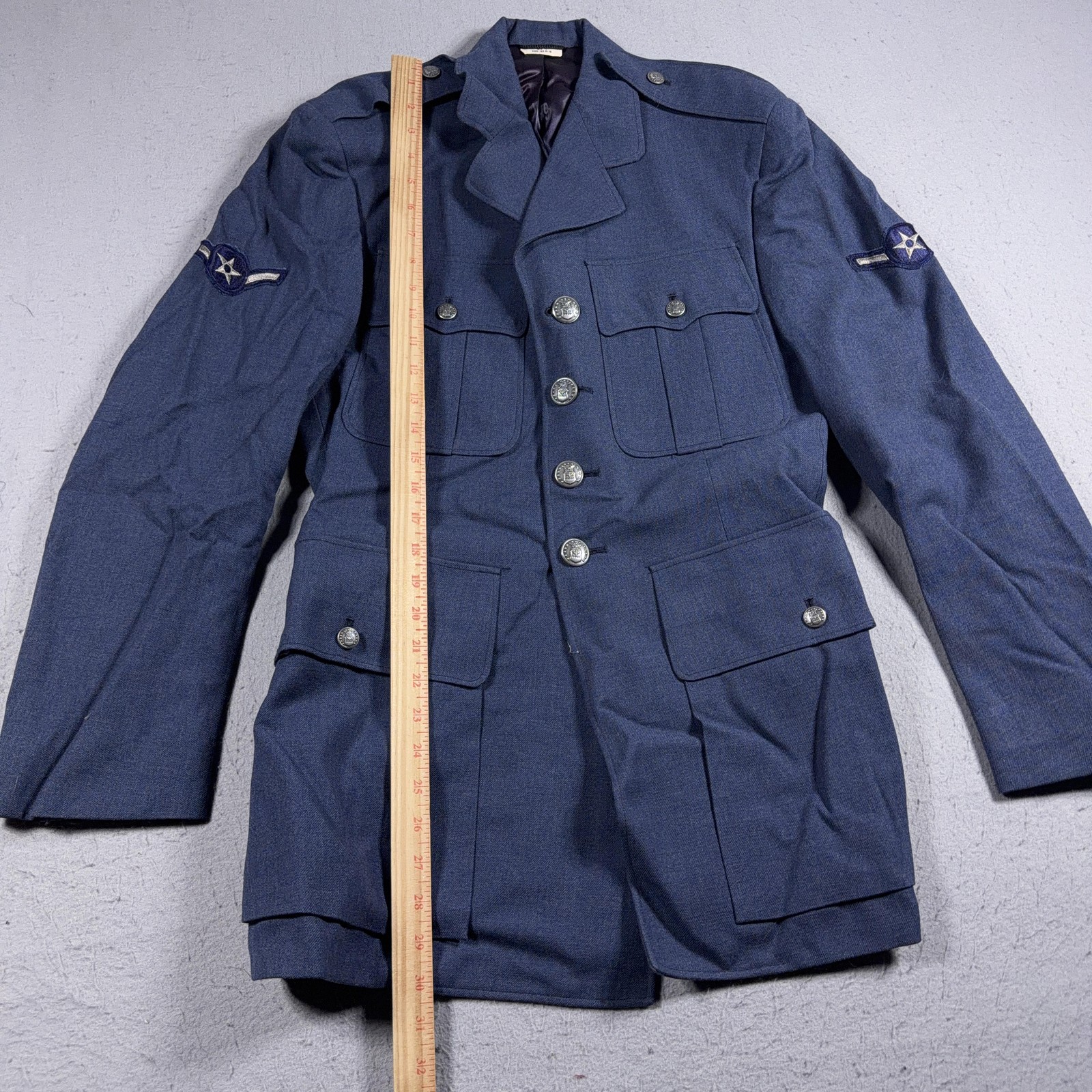 Vintage U.S. Air Force Dress Uniform Jacket 37R Blue Military Service Coat USAF