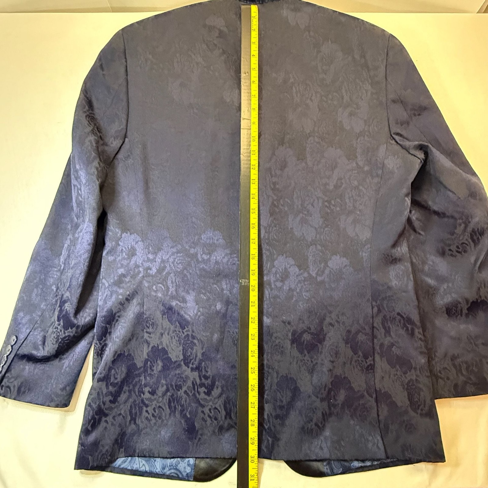Van Heusen Studio Navy Blue Floral Jacquard Tuxedo Blazer with Satin Lapels