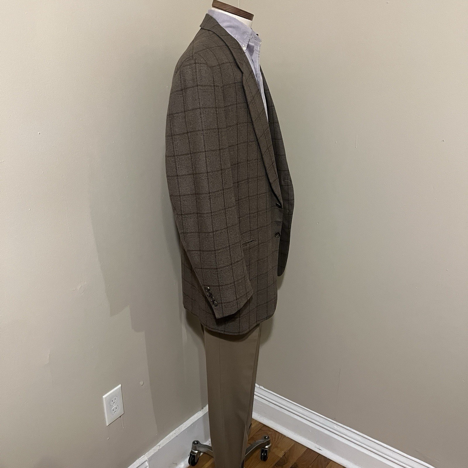 Corneliani Wool Cashmere Blazer Brown Tan Windowpane 46L