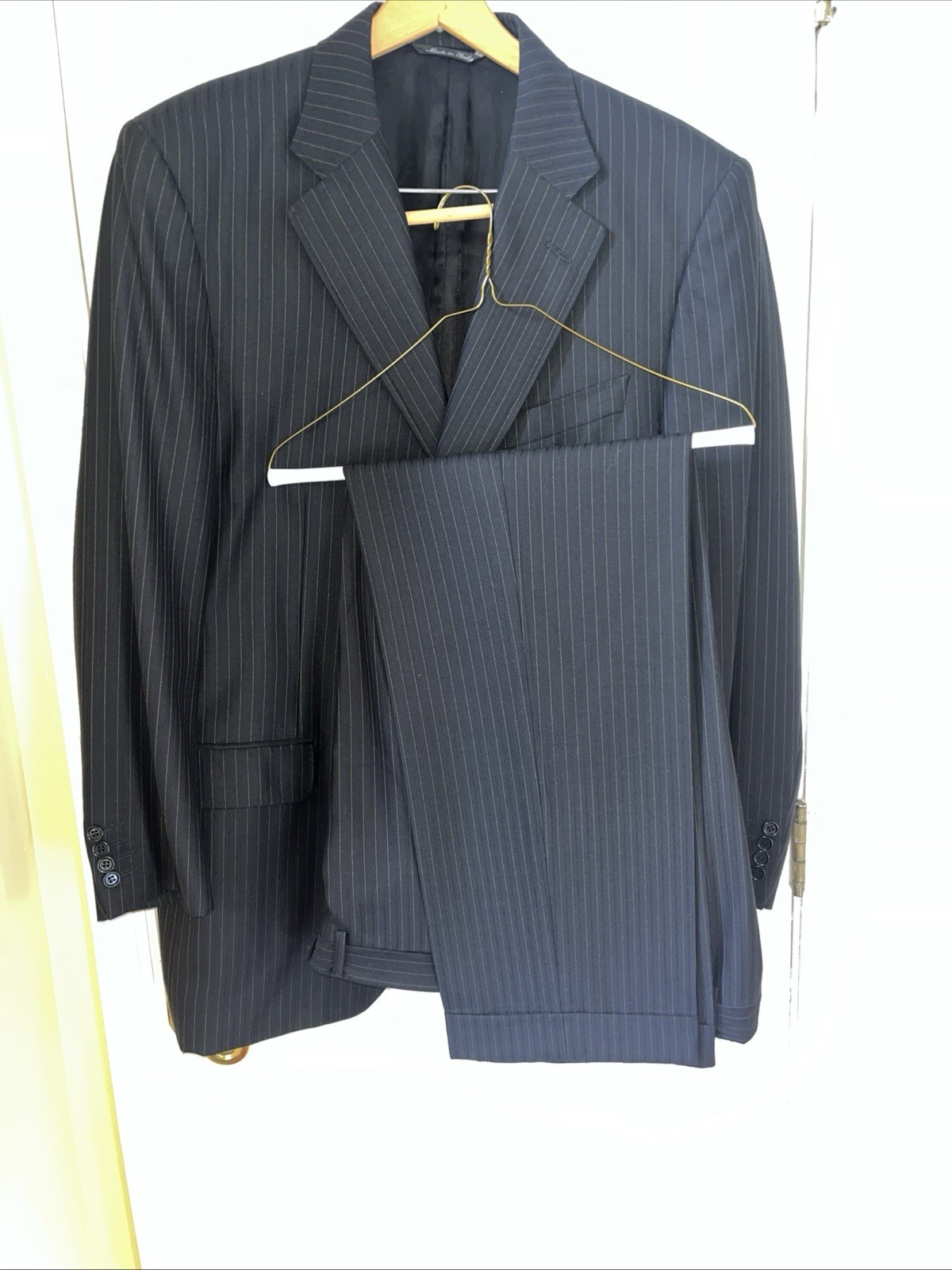 Canali Black Pinstripe 100% Wool 2 Button Suit Made in Italy Size 54R 44R 120’s