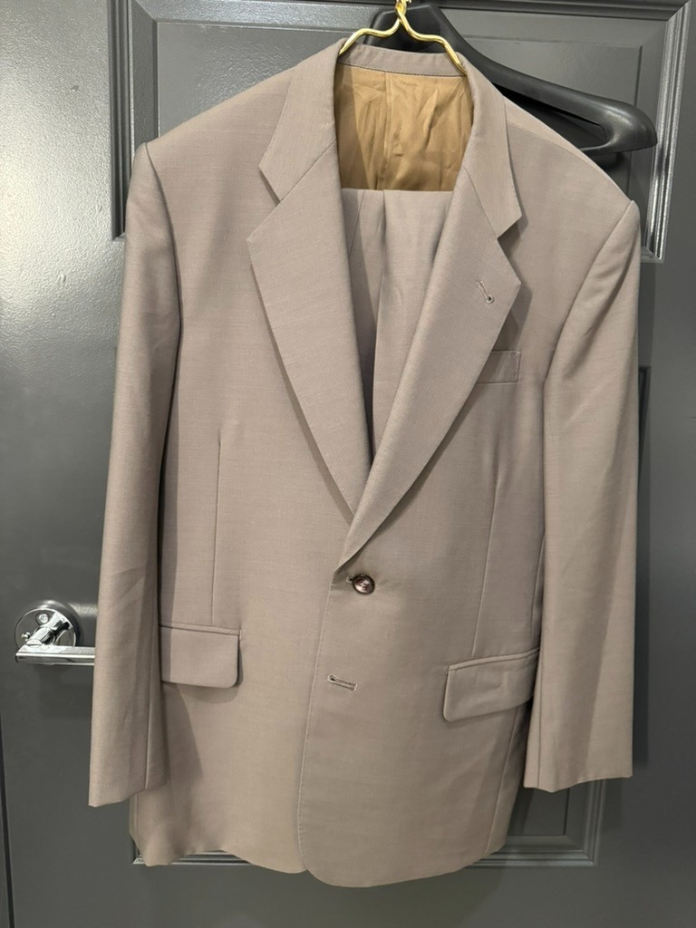 Dunhill *VINTAGE* Two-Piece Single Breasted Suit in Grey Size 50EU