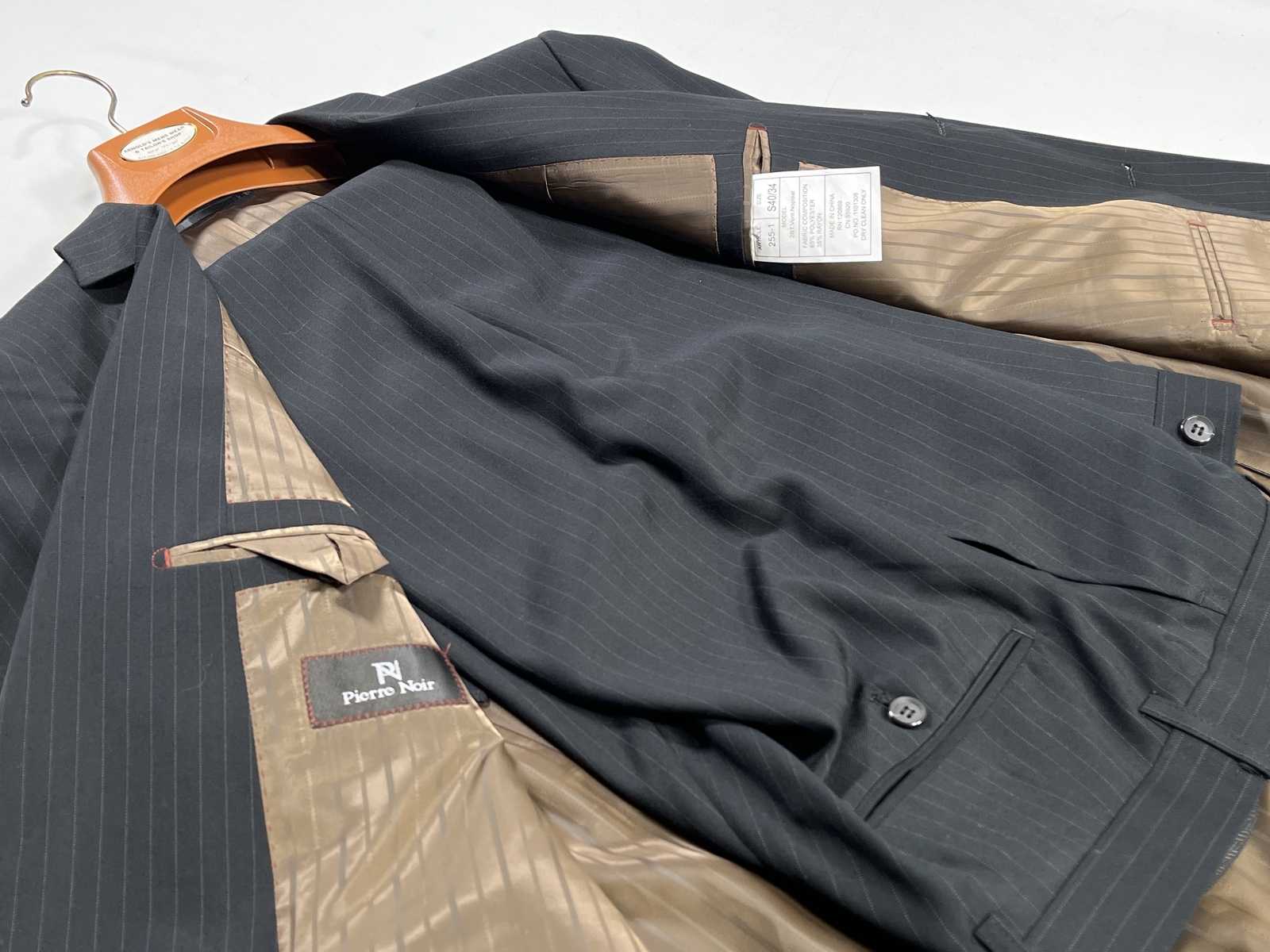 Mens Pierre Noir Black Pinstripe Two Button Suit 40S NEW