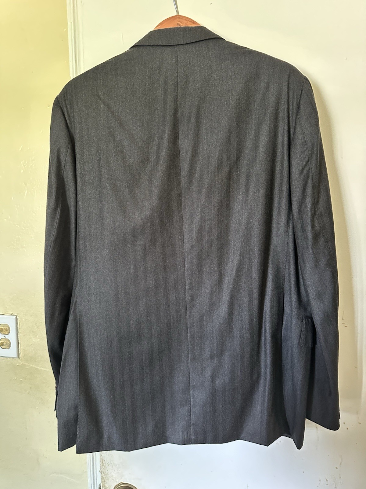 Patrick Hellmann Double-Breasted Herringbone Wool Cashmere Suit IT 56, US 44R