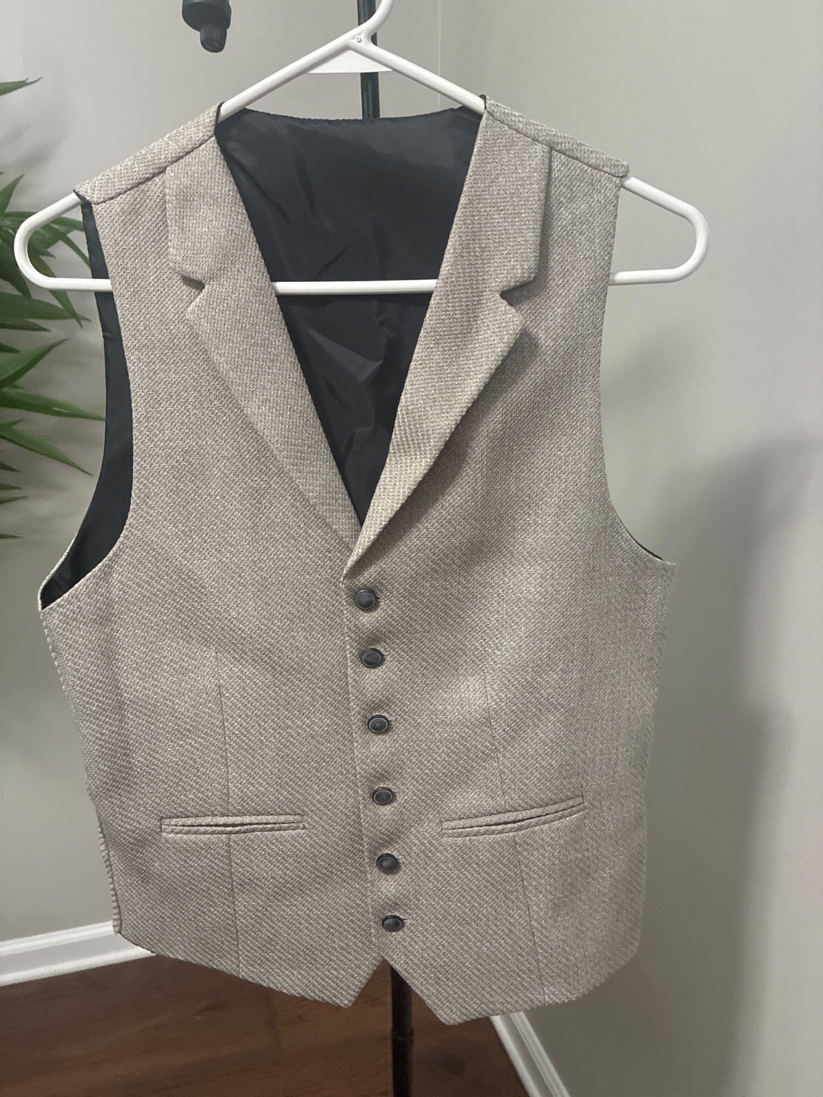 Oatmeal (Beige) Mens Small Vest/ By Growing Star/ 65% Cotton, 33% Poly, 2% Lycra