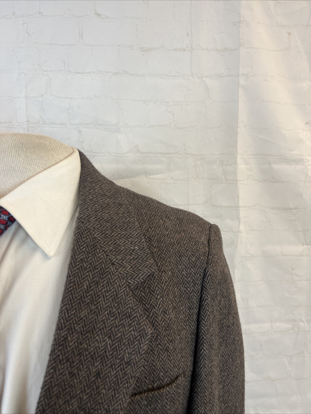FALL/WINTER Jordache Men’s Dark Brown Herringbone Blazer 40R $395