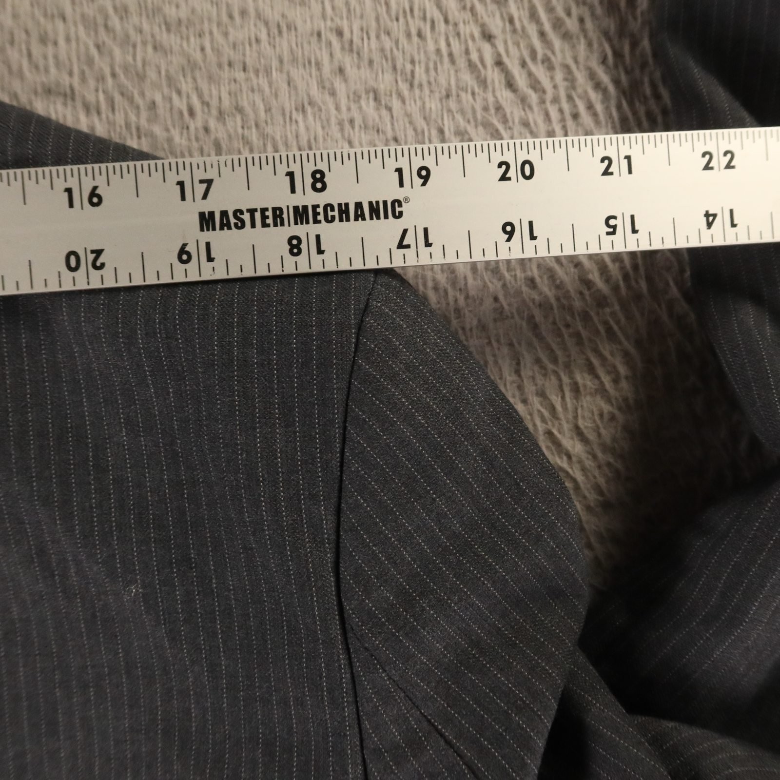 Croft & Barrow Jacket 38R S Gray Pinstripe Polyester Blazer Sport Coat