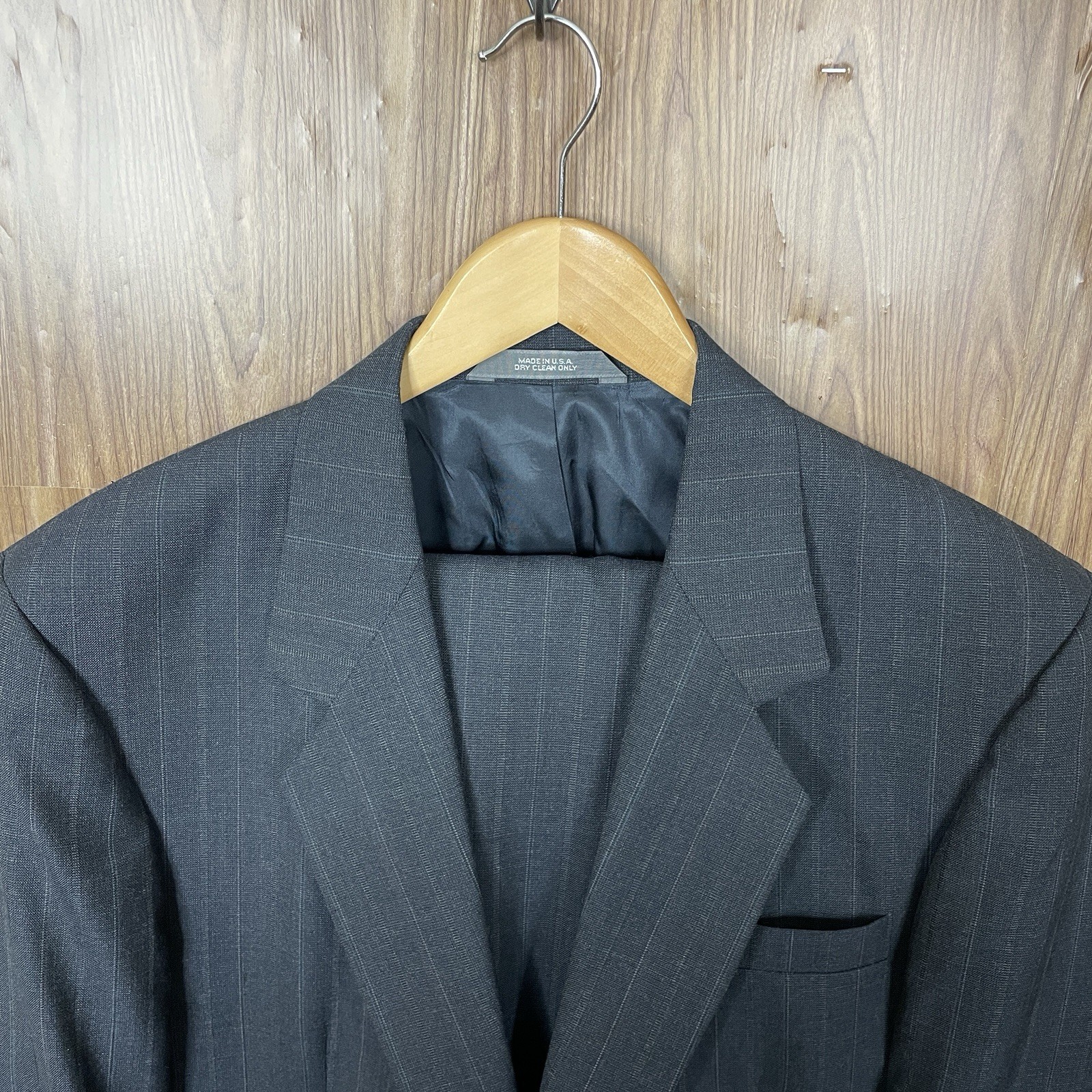 Haggar 2 Piece Suit Mens 42R 36×29 Gray Brown Multicolor Striped USA Made Pants