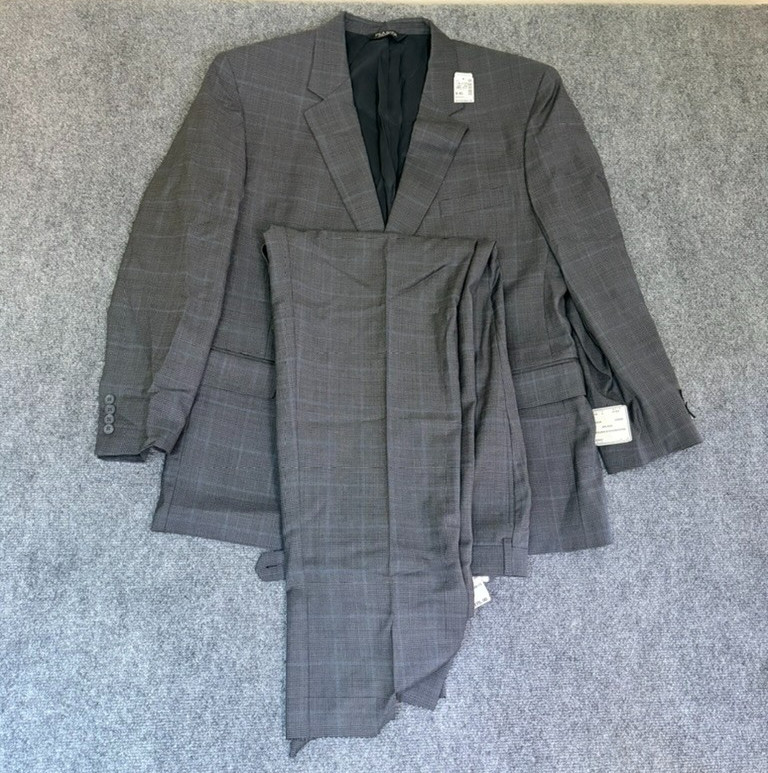 NWT JoS.A.Bank Windsor Traveler Grey Plaid Suit Wool Size Pants 46R,Blazer 48R