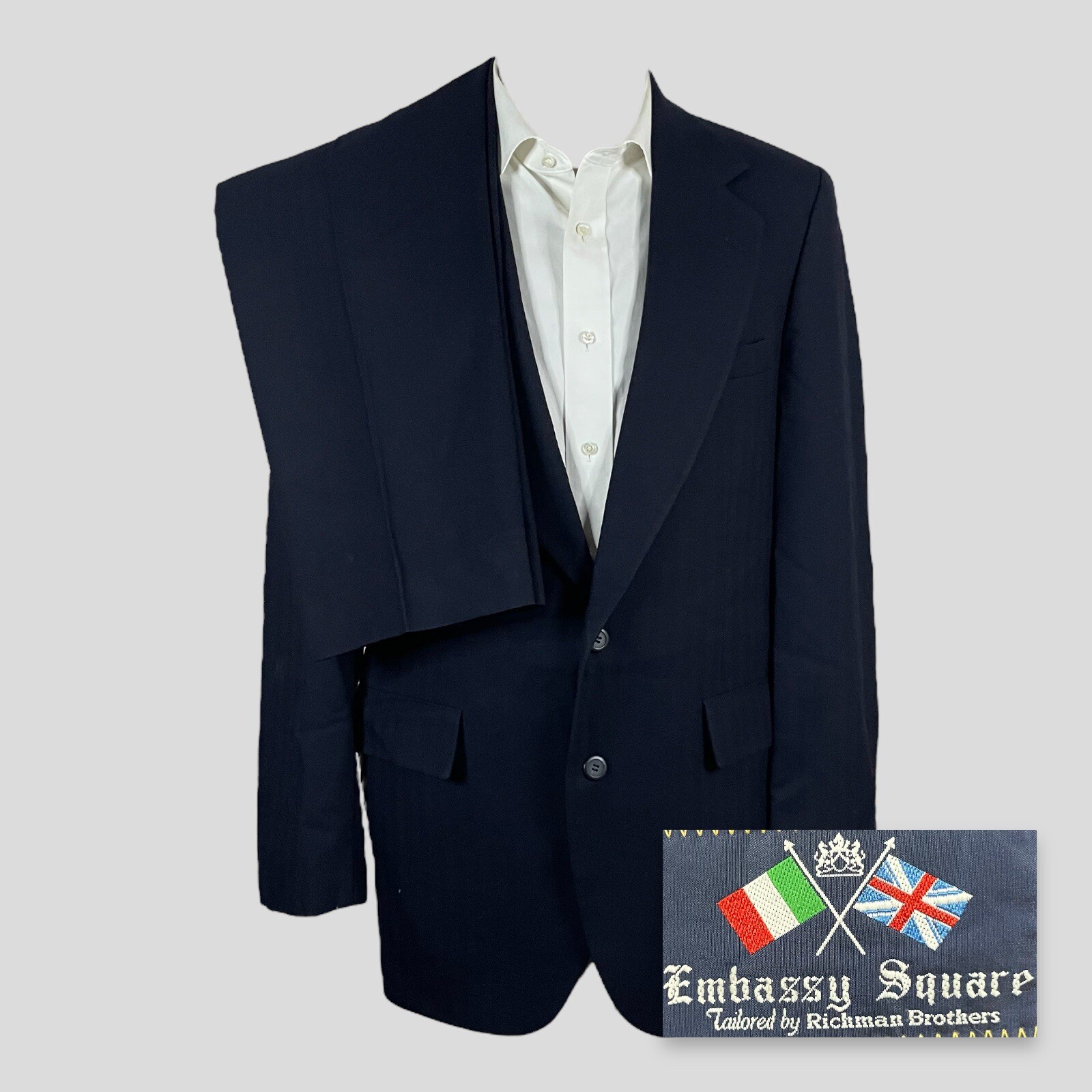 Embassy Square 2 Piece Suit Mens 40L 36×29 Navy Blue Stripe Flannel Pleated