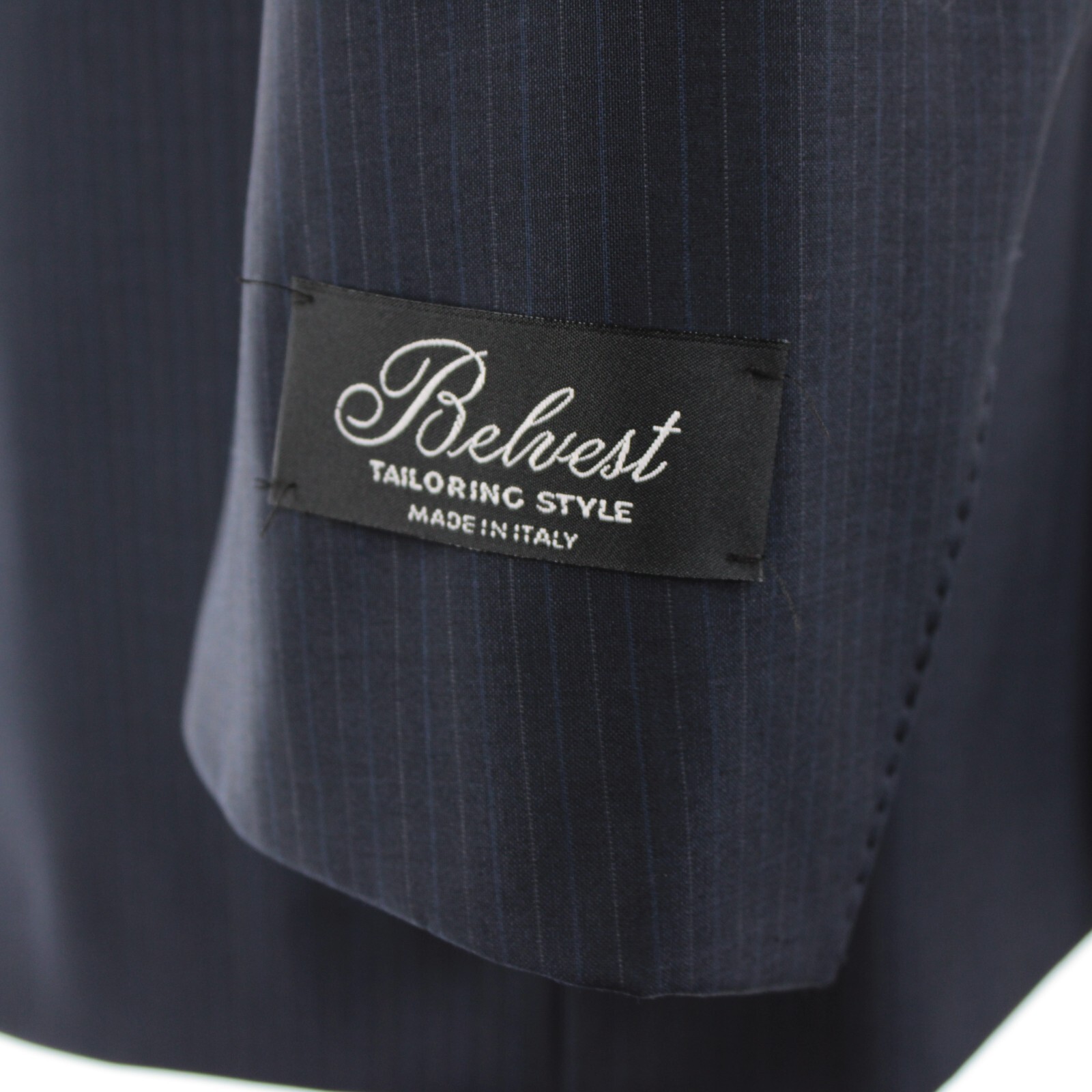Belvest NWT Super 130’s Wool Two Piece Suit Size 44L US In Blue Pinstripe