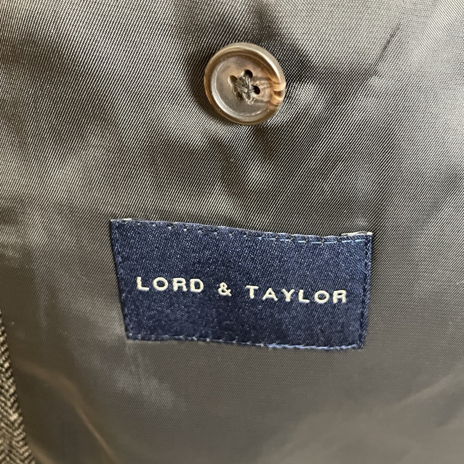 Lauren Ralph Lauren Sport Coat Mens 42L Gray Herringbone Tweed Wool Two Buttons