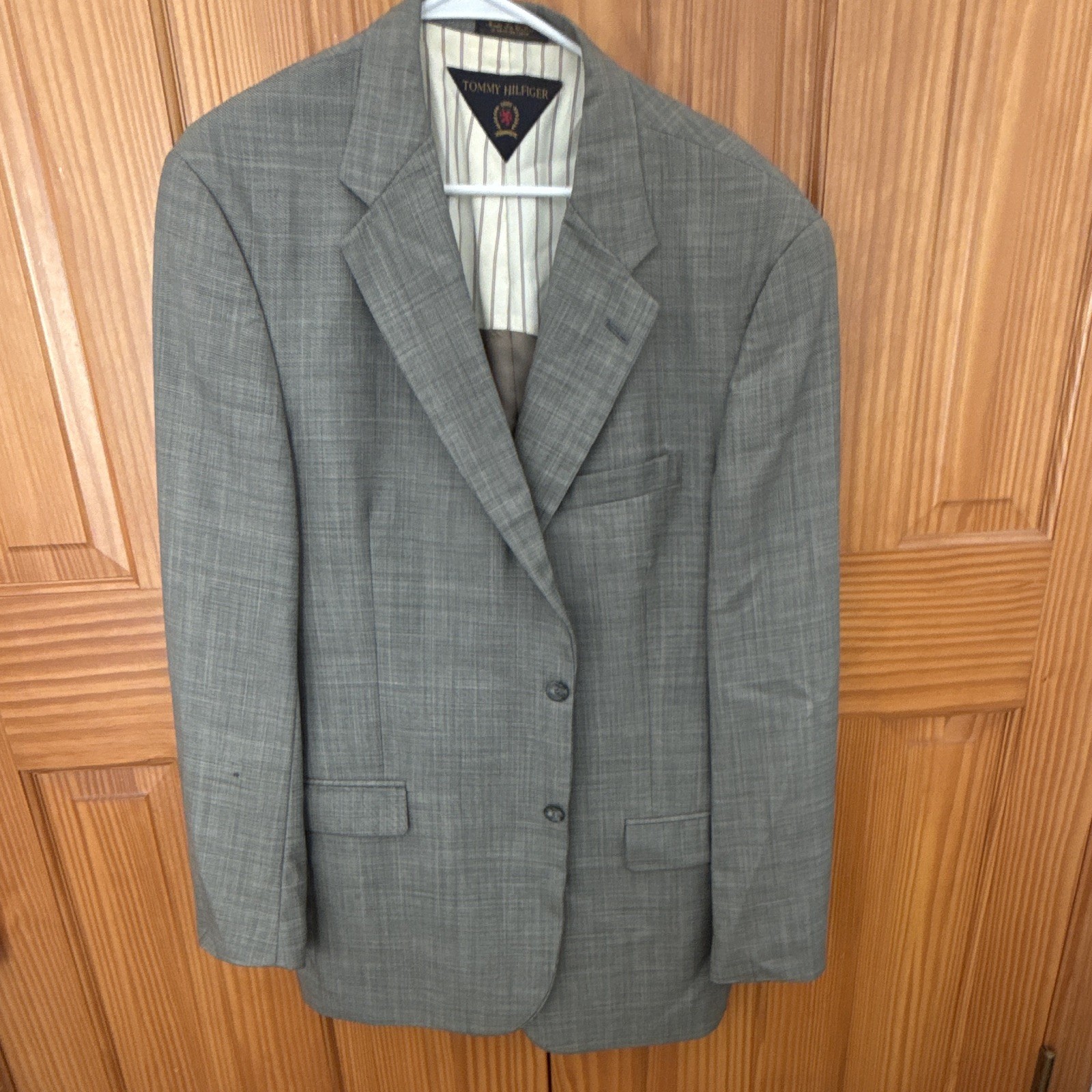 Tommy Hilfiger Men’s Gray Suit Jacket And Pants