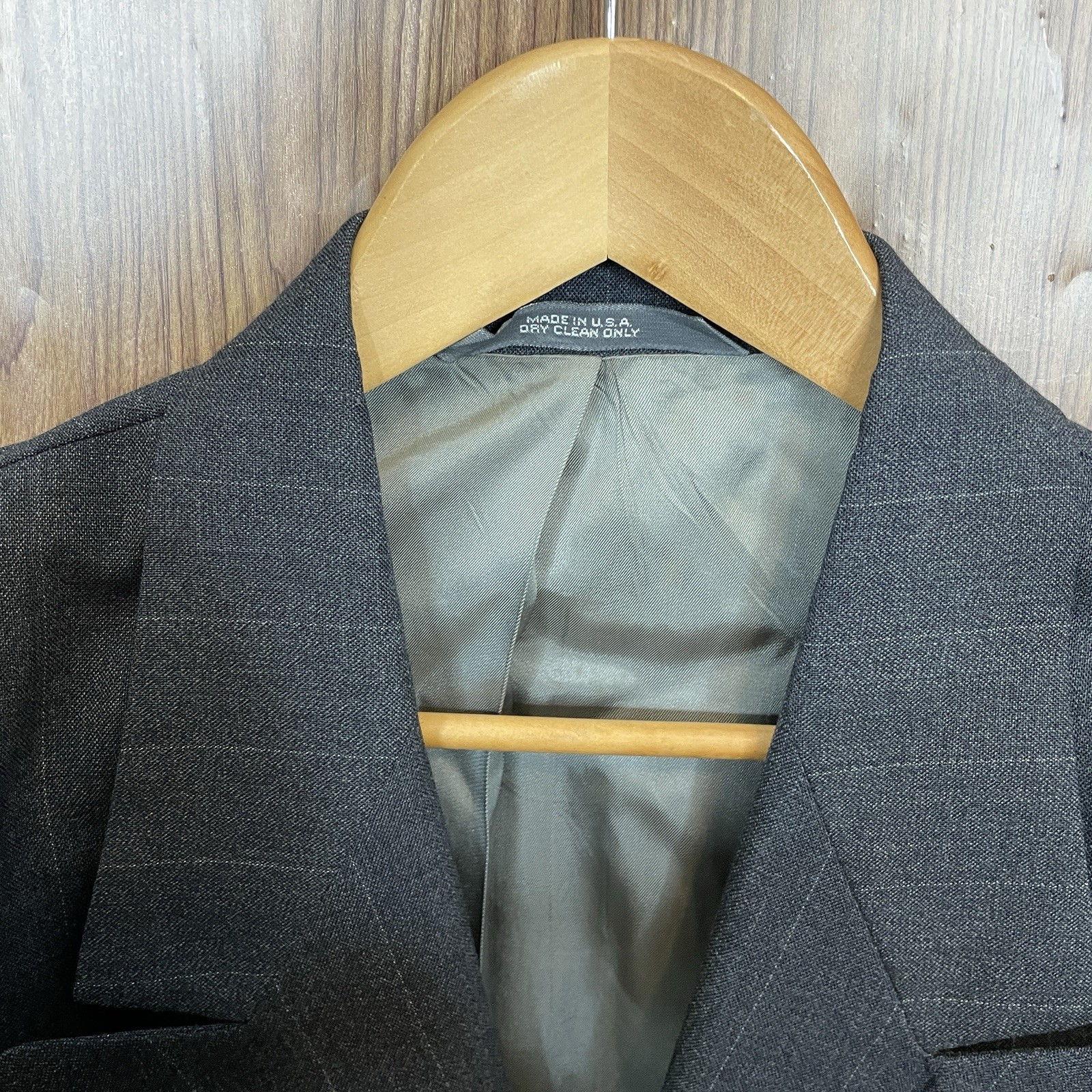 Executive Collection 2 Piece Suit Mens 44L 34×29 Gray Striped Double Breasted