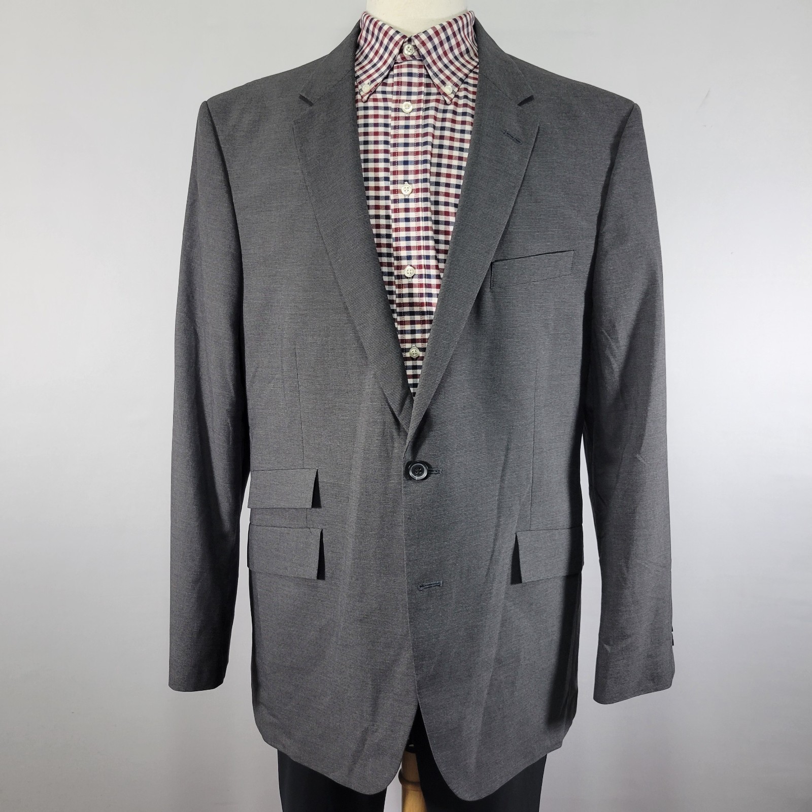 Haggar Men’s Sport Coat Blazer Two Button Gray Polyester Viscose 46L