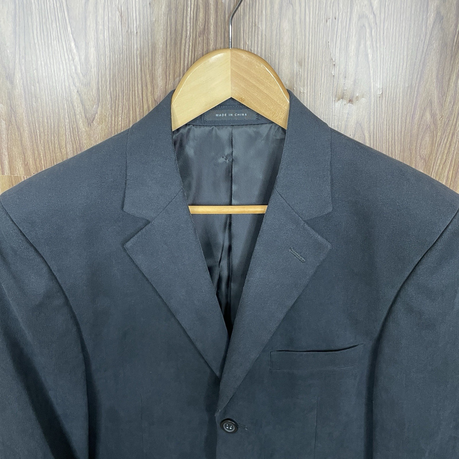 Statements Sport Coat Mens 40R Black Solid 100% Polyester Three Buttons