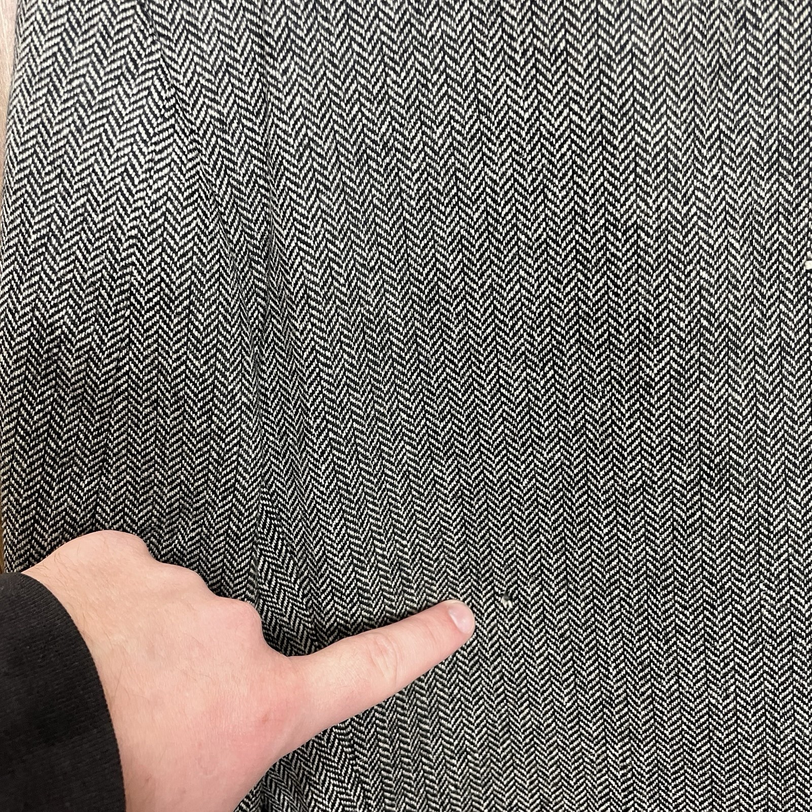 Brooks Brothers Sport Coat Mens 44R Gray Brown Herringbone Pure Wool Two Buttons