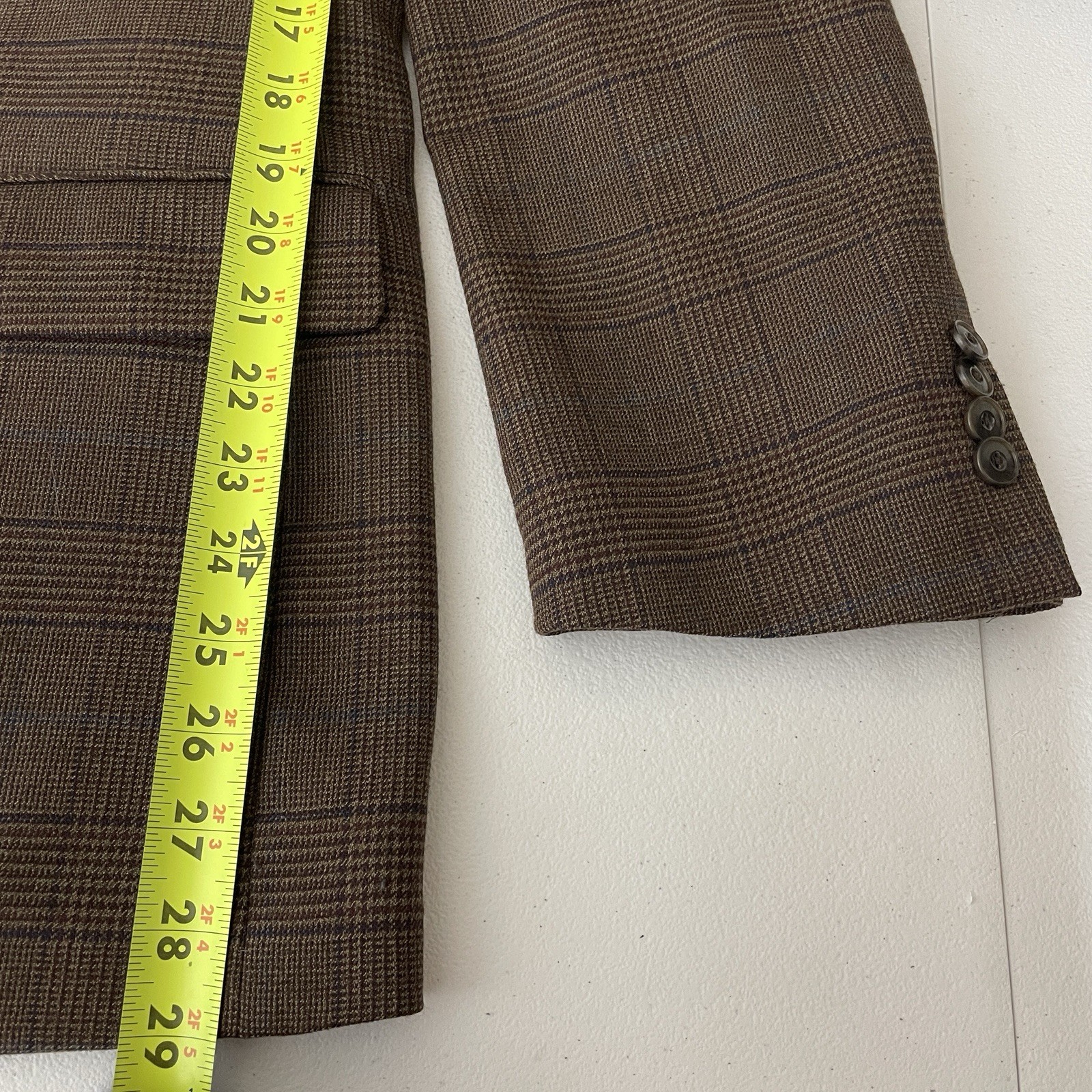Jos A Bank 1905 Sport Coat Mens 46R Brown Multicolor Plaid Wool Double Vented