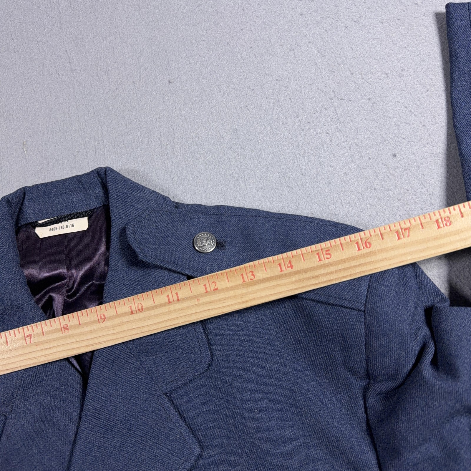Vintage U.S. Air Force Dress Uniform Jacket 37R Blue Military Service Coat USAF
