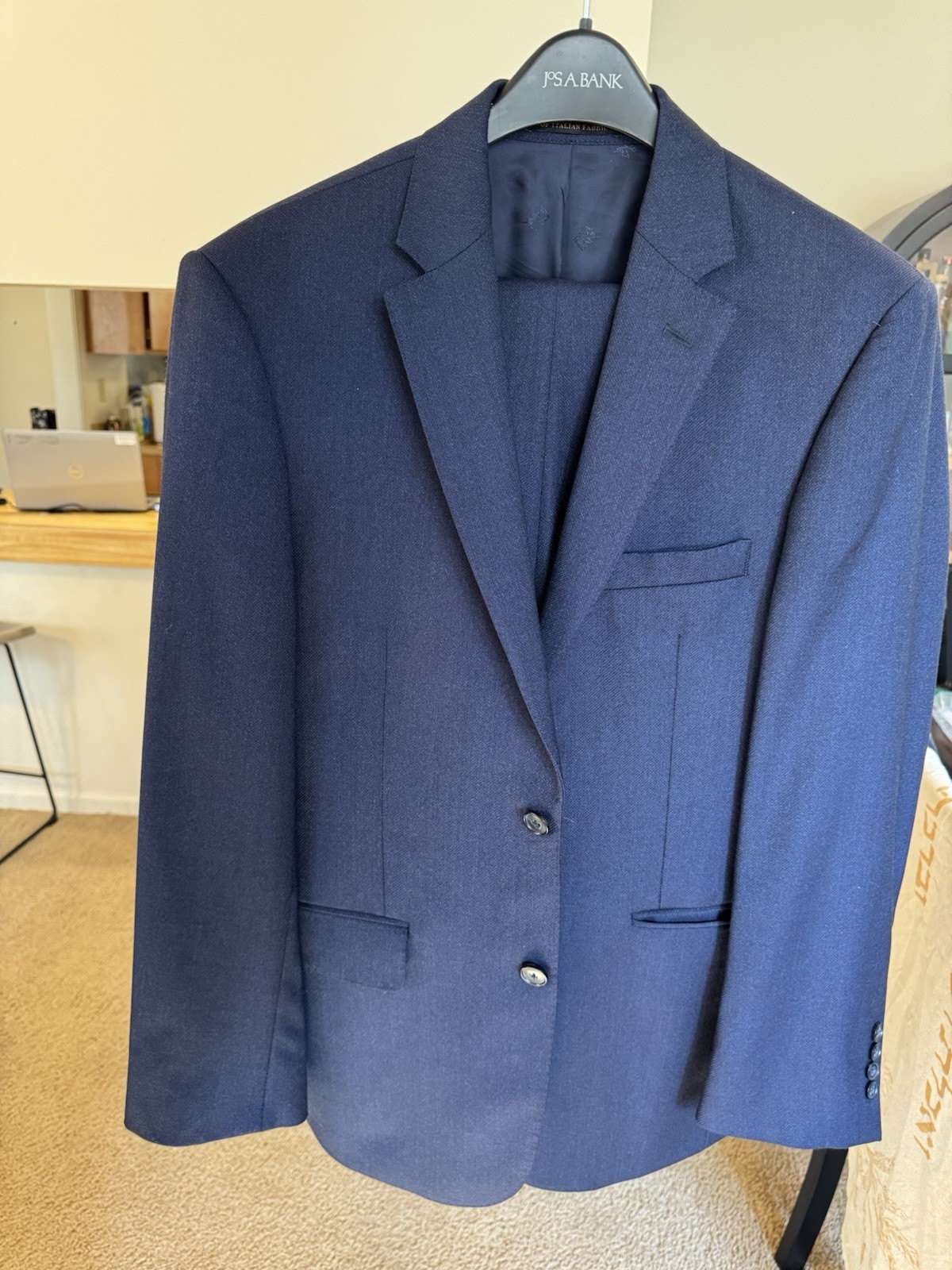Jos A. Banks Suit 38 Regular 32 Waist Navy Blue 2 Piece Jacket Pants Wool Blend