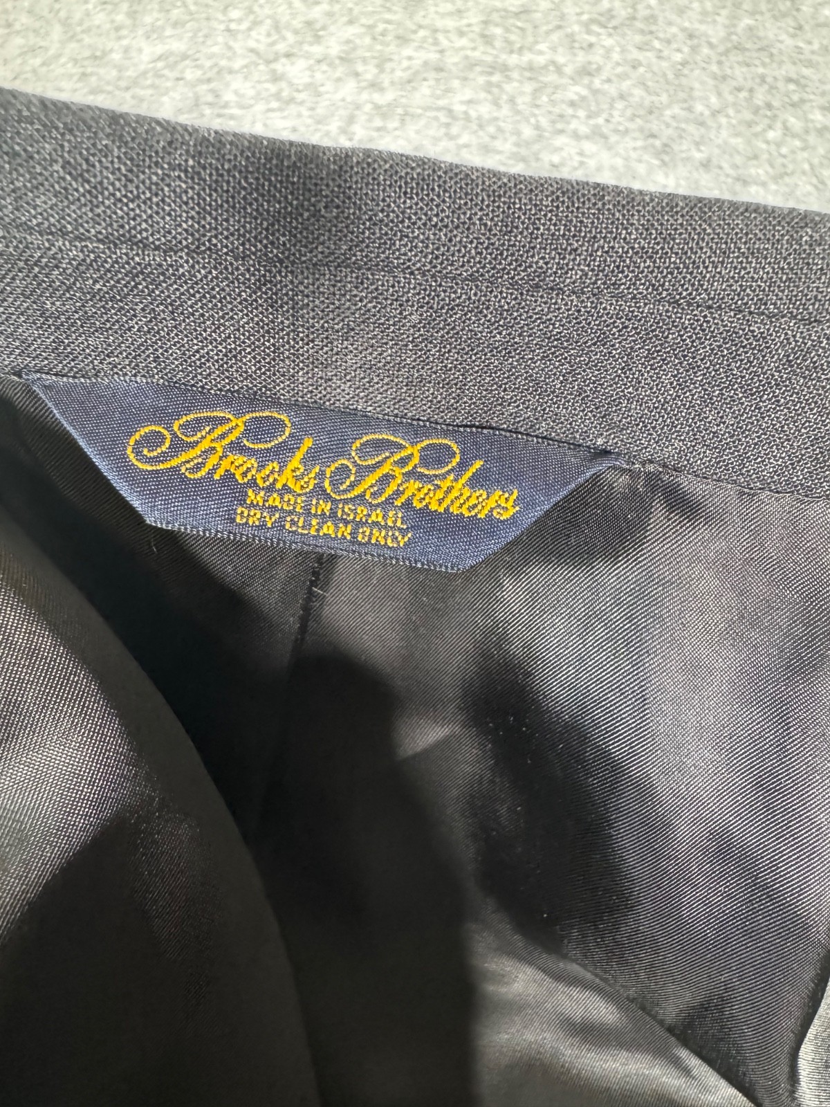 BROOKS BROTHERS BROOKSEASE WOOL CHARCOAL GREY BLAZER SPORT COAT SUIT JACKET 43 R