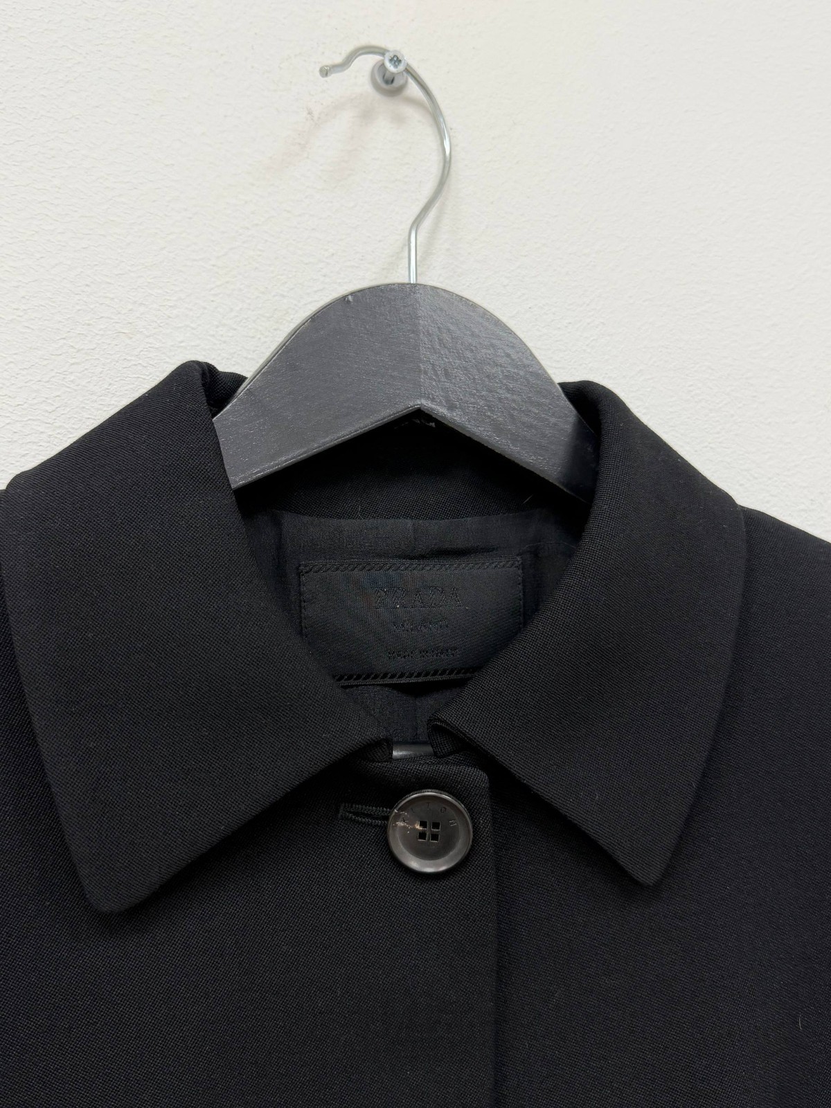 Vintage Prada Milano Black Virgin Wool Tailored Suit Made in Italy IT42