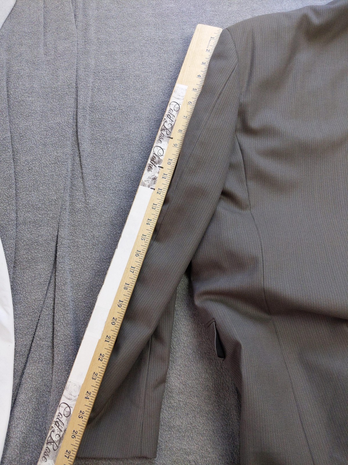 Petrocelli Suit Mens XL44 Gray 100% Wool Two Piece Blazer Pants Classic USA