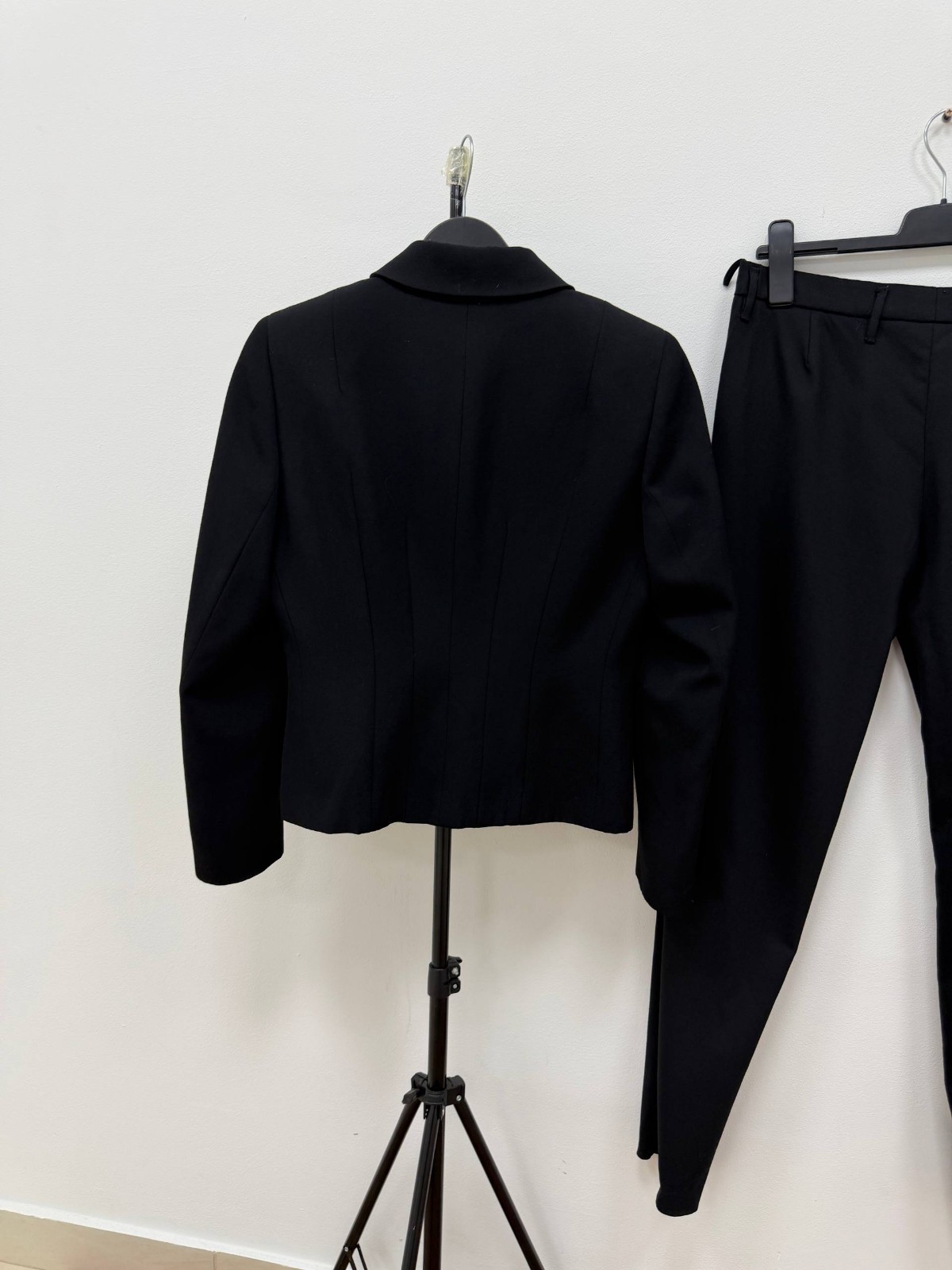 Vintage Prada Milano Black Virgin Wool Tailored Suit Made in Italy IT42