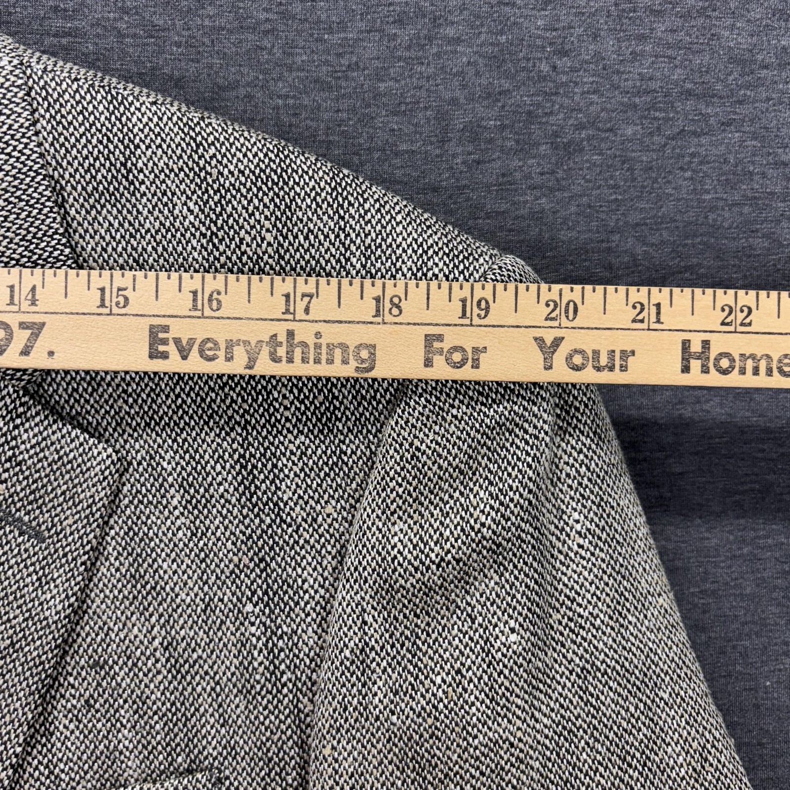 Jos A Bank Blazer Mens 40R Gray Herringbone Silk Tweed Vented Sport Coat Jacket