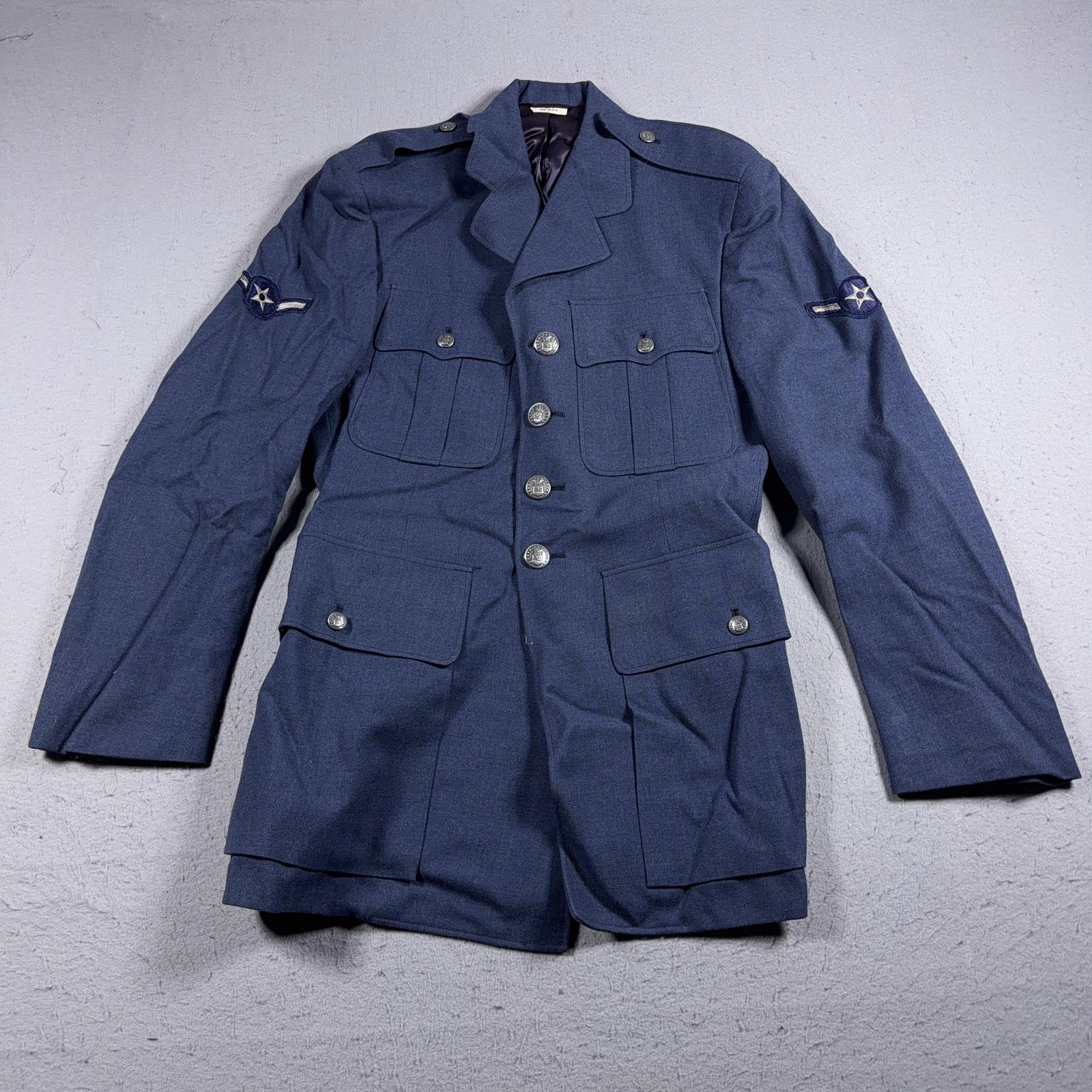 Vintage U.S. Air Force Dress Uniform Jacket 37R Blue Military Service Coat USAF