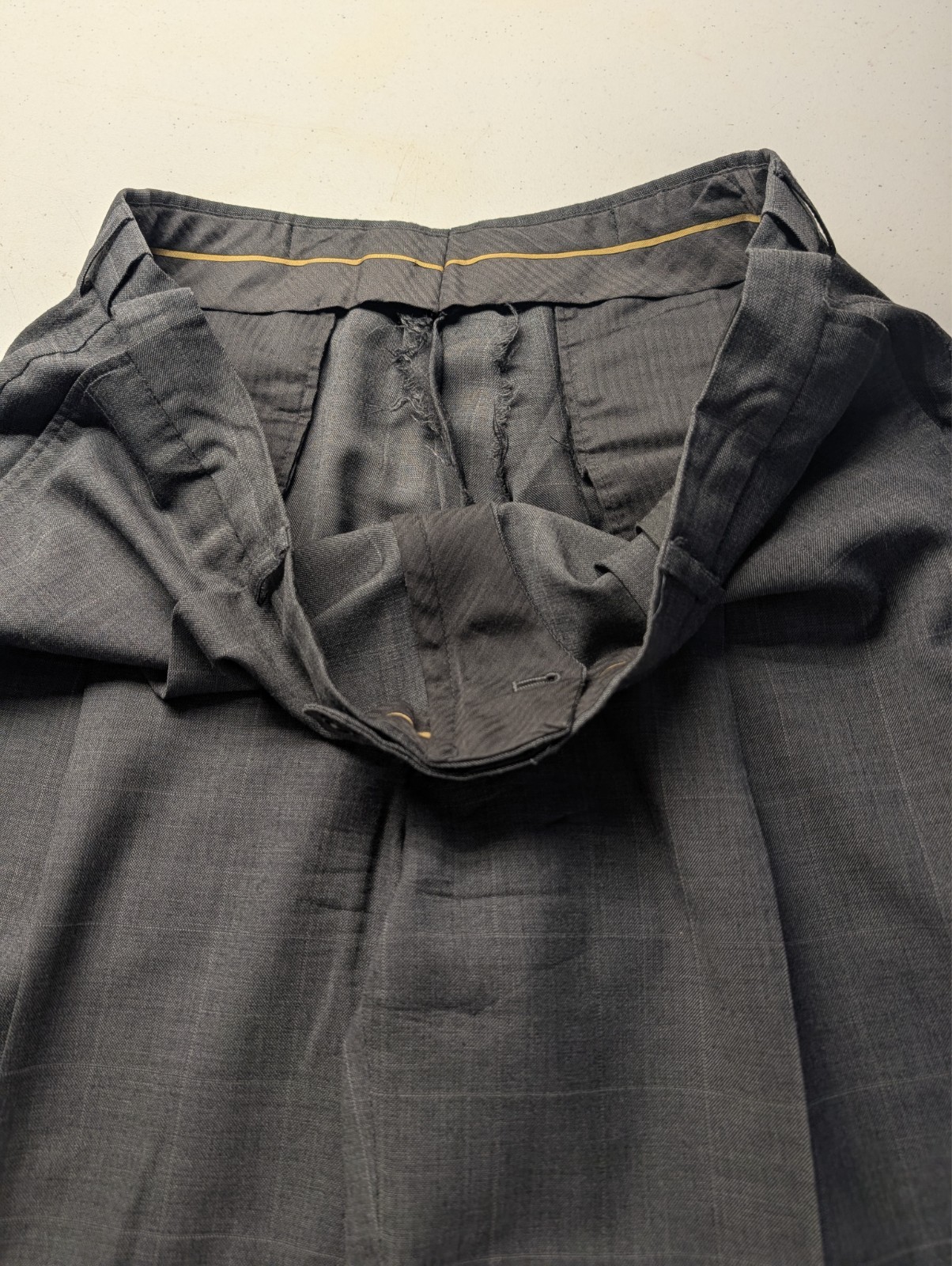 Jones New York JNY 2 Piece Suit Mens 46L 40×31 Gray Windowpane Check Wool Grid