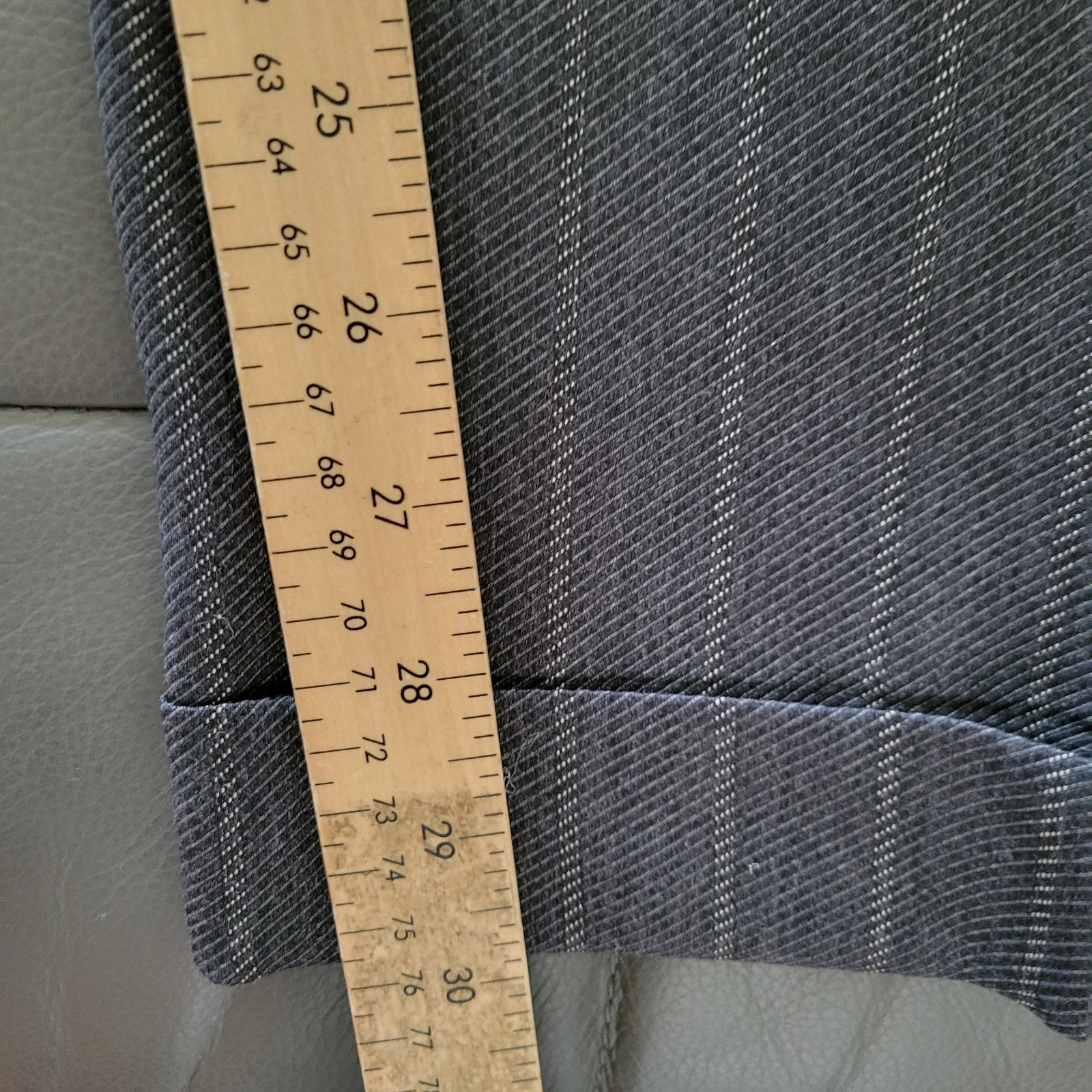 Pal Zileri Jacket Size IT 56 R /Pants 36W X 30L Gray Pinstriped 100% Wool Suit