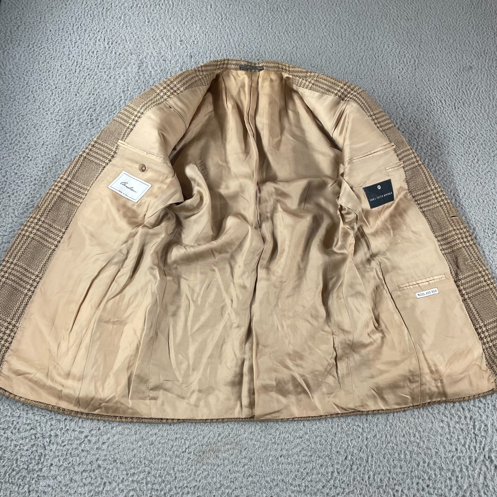 Corneliani 46R Beige Sport Coat Blazer Jacket Solid Wool Silk Blend Saks Fifth