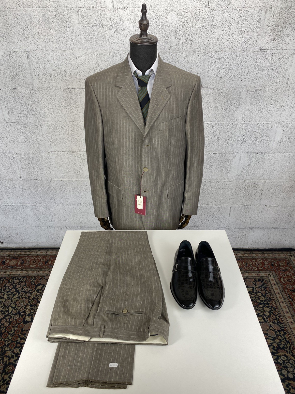 Berry London Mens Dress Size 54 Drop 6 Super 110’s Wool Pinstripe Made in Italy